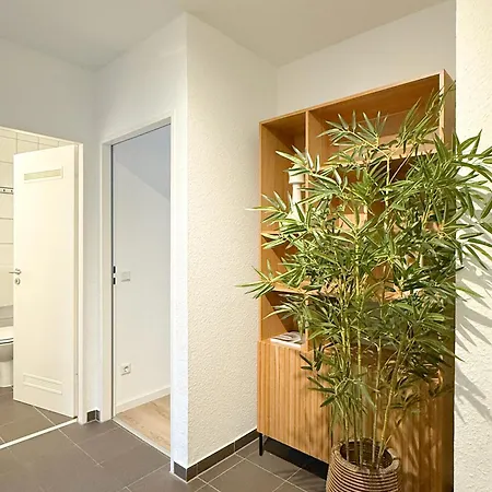 Zentrales City-apartment Mit Free Wifi & Self Check-in & Balkon Essen