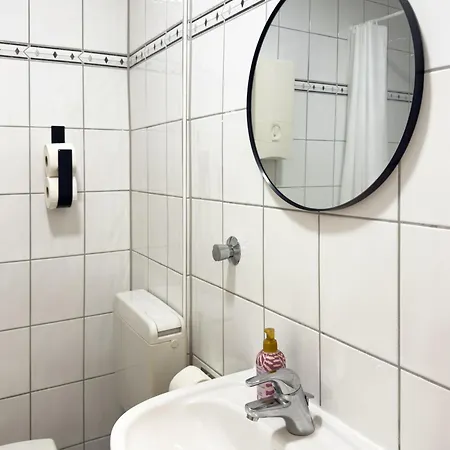 דירה Zentrales City-apartment Mit Free Wifi & Self Check-in & Balkon *