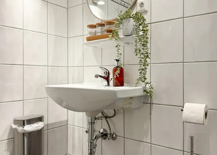 Zentrales City-apartment Mit Free Wifi & Self Check-in & Balkon Апартаменты Эссен